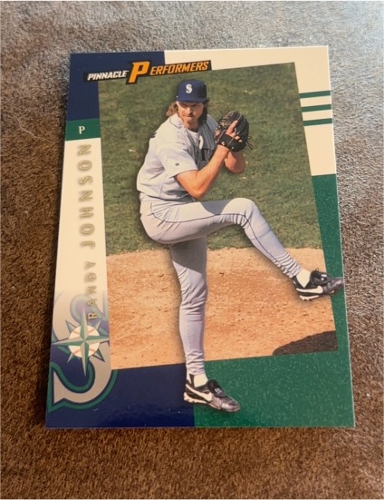 1998 Pinnacle Performers #31 Randy Johnson — front