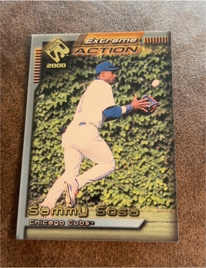 2000 Pacific Private Stock Extreme Action Sammy Sosa — front