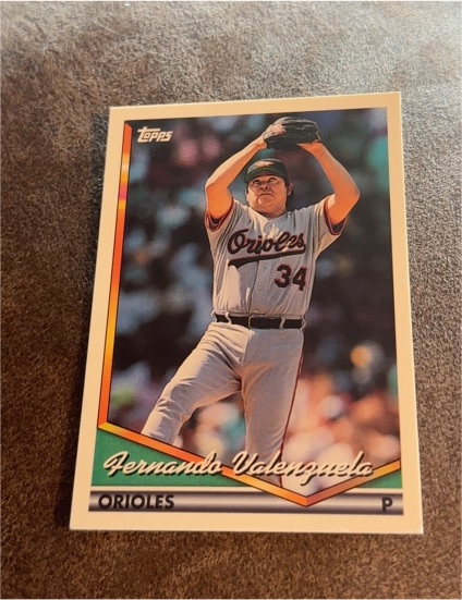 1994 Topps #175 Fernando Valenzuela — front