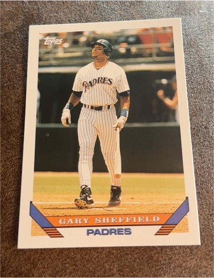 1993 Topps #140 Gary Sheffield — front