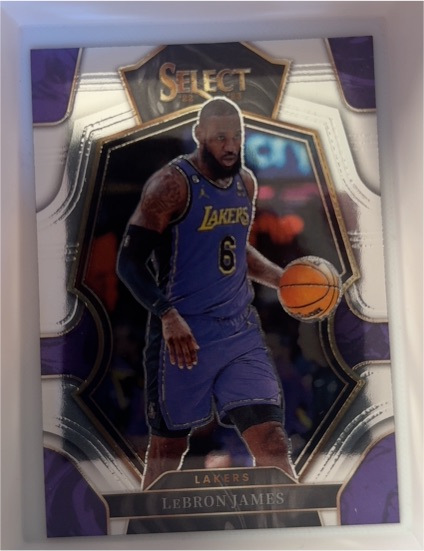 2022-23 Panini Select Premier Level #126 LeBron James — front