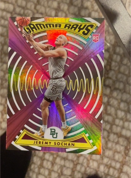 2022 Panini Chronicles Draft Picks Gamma Rays Pink #ZG-JSO Jeremy Sochan — front
