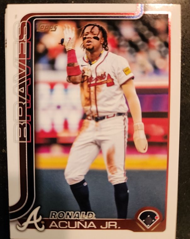 2025 Topps #207 Ronald Acuña Jr. — front