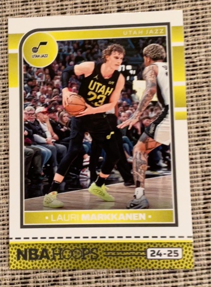 2024-25 Panini NBA Hoops #121 Lauri Markkanen — front