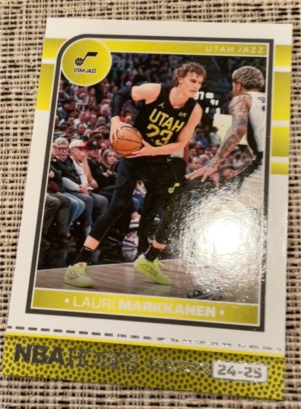2024-25 Panini NBA Hoops #121 Lauri Markkanen — front