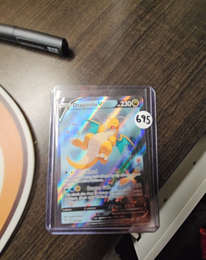 2021 Pokémon SWSH Black Star Promo #7 Dragonite V — front