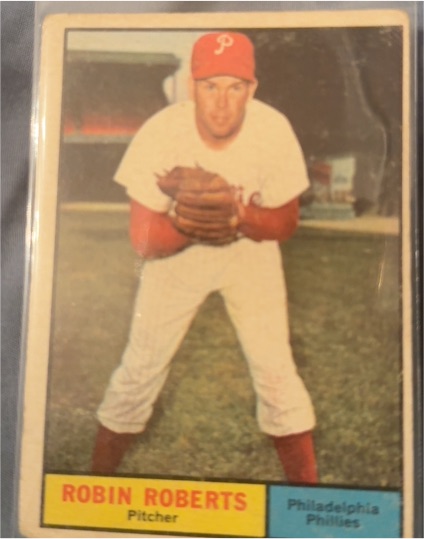 1961 Topps #20 Robin Roberts — front
