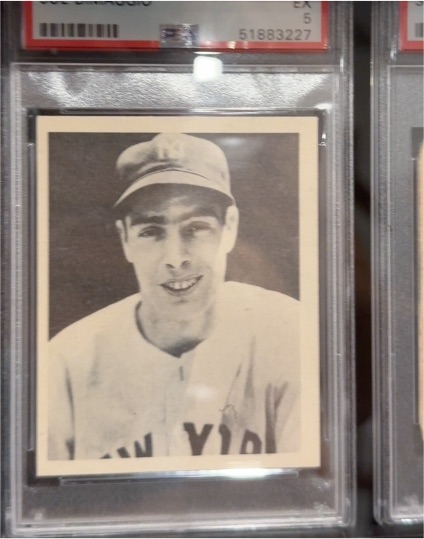1939 Play Ball #26 Joe DiMaggio — front