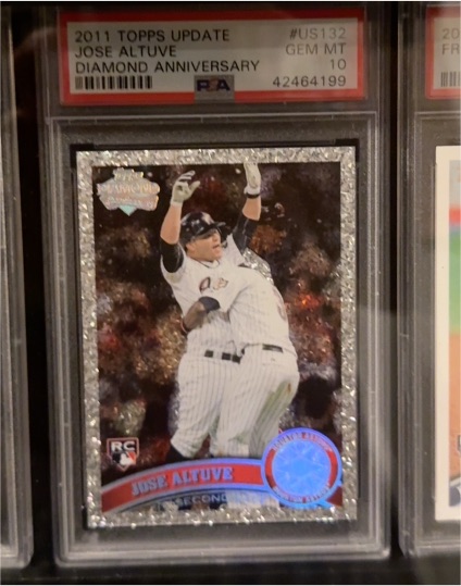 2011 Topps Update #US132 Jose Altuve Diamond Anniversary Rookie — front