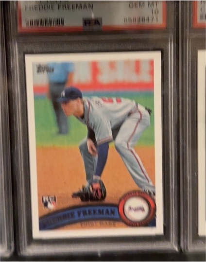 2011 Topps #145 Freddie Freeman RC — front