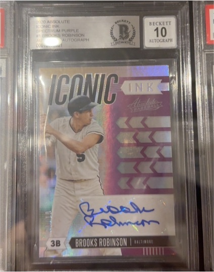 2020 Panini Absolute Iconic Ink #IC-BR Brooks Robinson — front