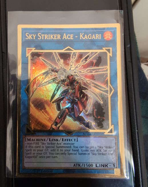 Yu-Gi-Oh! Sky Striker Ace - Kagari MAGO-EN038 — front