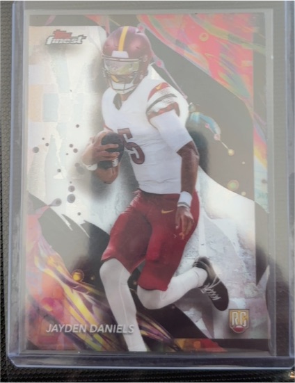 2024 Topps Finest #167 Jayden Daniels — front