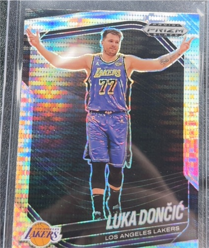 2024-25 Panini Prizm Black Luka Dončić — front