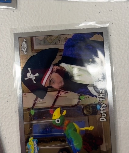 2025 Topps Chrome #5 Potty the Parrot — front