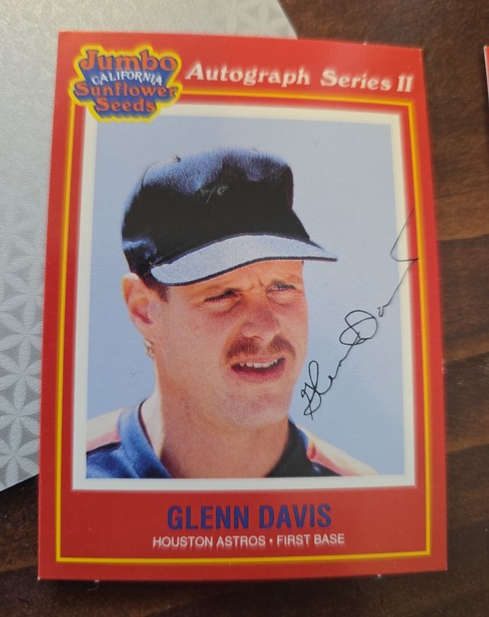 1991 Jumbo California Sunflower Seeds #6 Glenn Davis — front