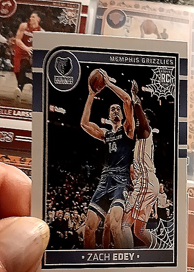 2024-25 Panini NBA Hoops #256 Zach Edey — front
