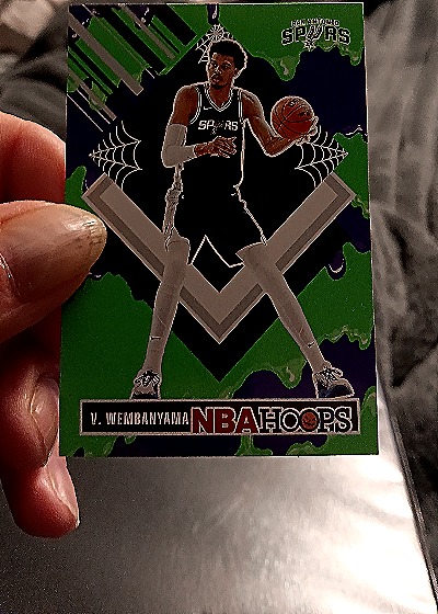 2024-25 Panini NBA Hoops #285 Victor Wembanyama — front