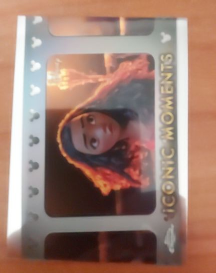 2025 Topps Chrome Disney #IM-7 Moana Iconic Moments — front