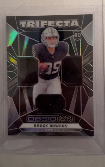 2024 Panini Obsidian Trifecta Swatches #TS-BBS Brock Bowers — front