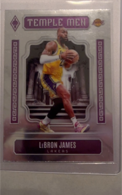 2023-24 Panini Phoenix #2 LeBron James Temple Men — front