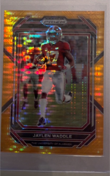 2023 Panini Prizm Draft Picks Gold Ice Jaylen Waddle — front