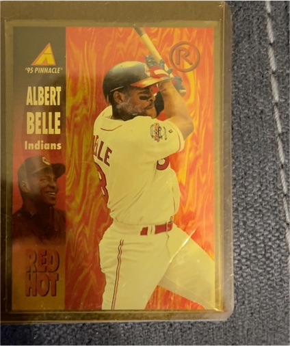 1995 Pinnacle Red Hot #RH7 Albert Belle — front