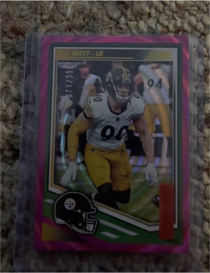 2025 Panini Score #111 T.J. Watt — front