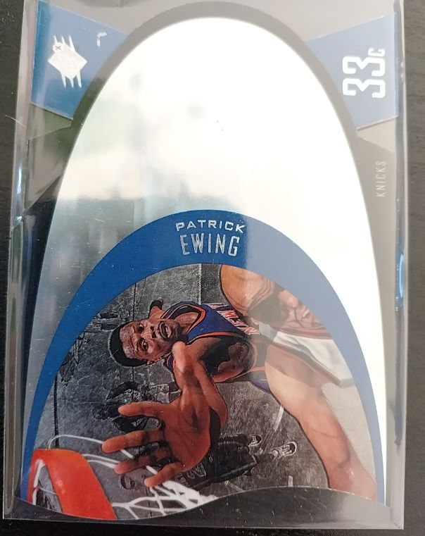 1997 Upper Deck SPx Die-Cut #33 Patrick Ewing — front
