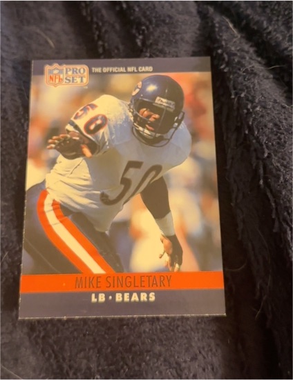1990 Pro Set #57 Mike Singletary — front