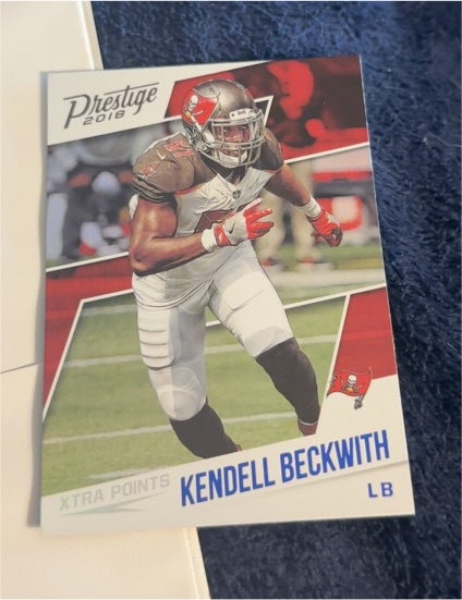 2018 Panini Prestige #Xtra Points Kendell Beckwith — front