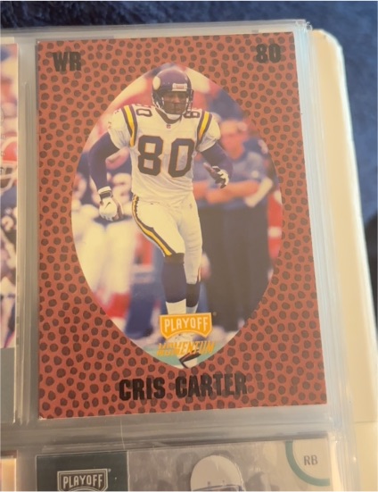 1998 Playoff Momentum #80 Cris Carter — front