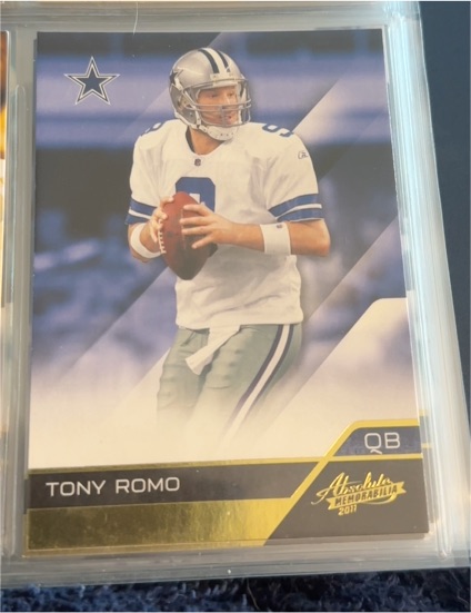 2011 Panini Absolute Memorabilia #31 Tony Romo — front