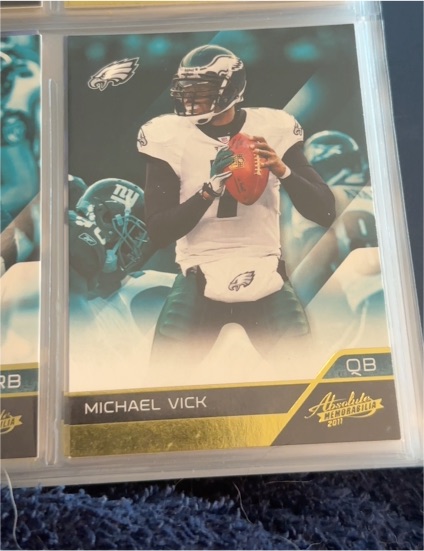 2011 Panini Absolute Memorabilia #75 Michael Vick — front