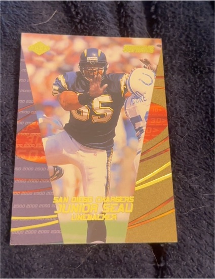2000 Collector's Edge Supreme #122 Junior Seau — front