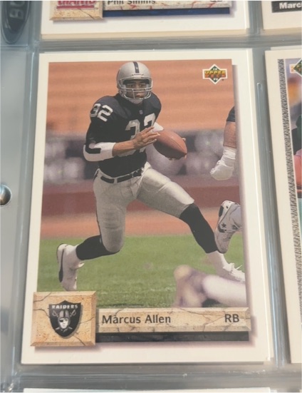 1992 Upper Deck #211 Marcus Allen — front