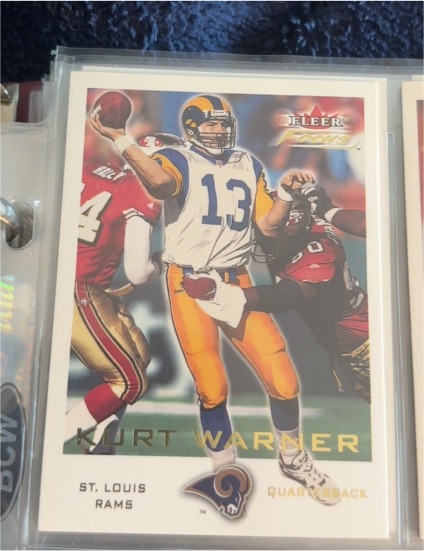 2000 Fleer Focus #194 Kurt Warner — front