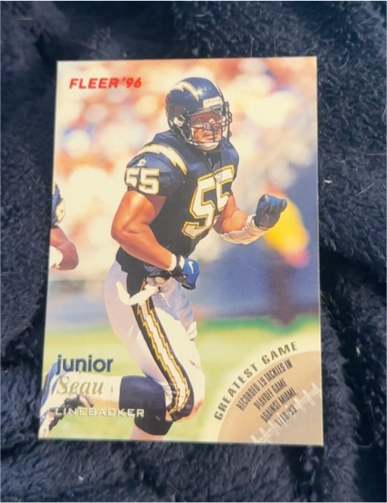 1996 Fleer #122 Junior Seau — front