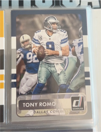 2015 Donruss Football #12 Tony Romo — front