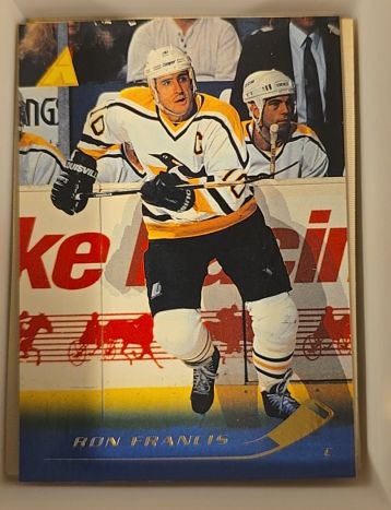 1995-96 Pinnacle #39 Ron Francis — front
