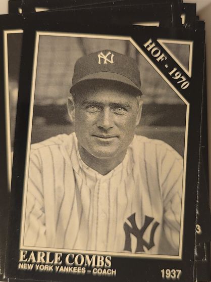 1991 The Sporting News #466 Earle Combs — front