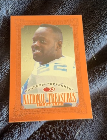 1997 Donruss Preferred #136 Emmitt Smith — front