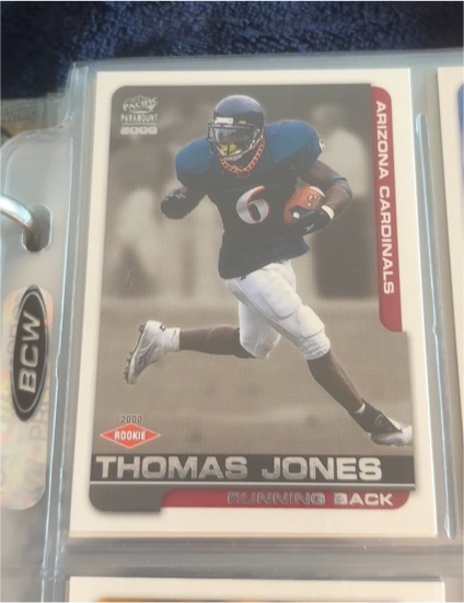 2000 Pacific Paramount #2 Thomas Jones Rookie — front