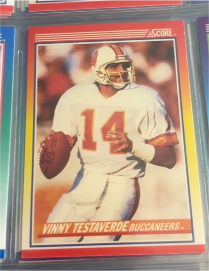 1990 Score #261 Vinny Testaverde Tampa Bay Buccaneers — front