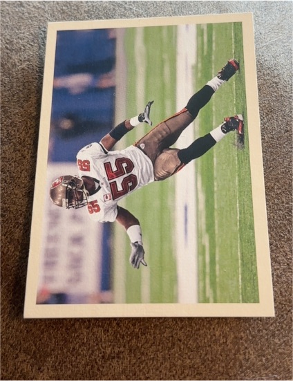 1992 Bowman Football #23 Clay Matthews — front