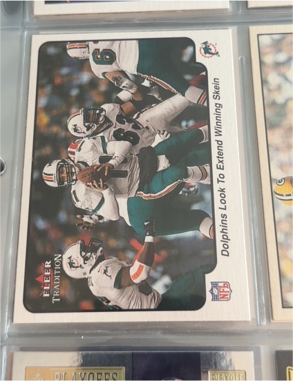 2000 Fleer Tradition #380 Miami Dolphins Team Card — front