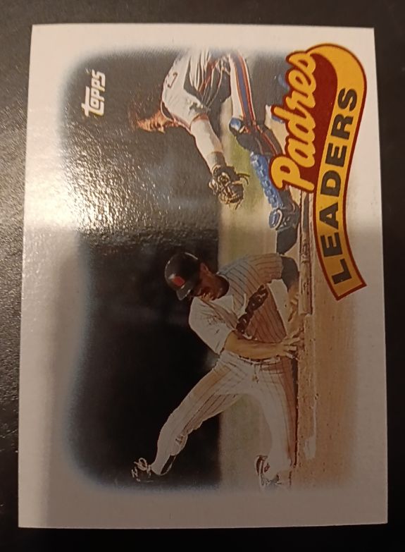 1989 Topps #231 Padres Leaders — front