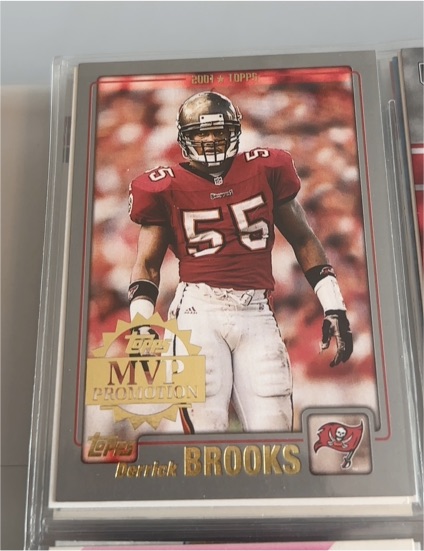 2004 Topps MVP Promotion Derrick Brooks — front
