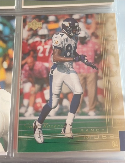 2000 Upper Deck Gold Reserve #224 Randy Moss — front