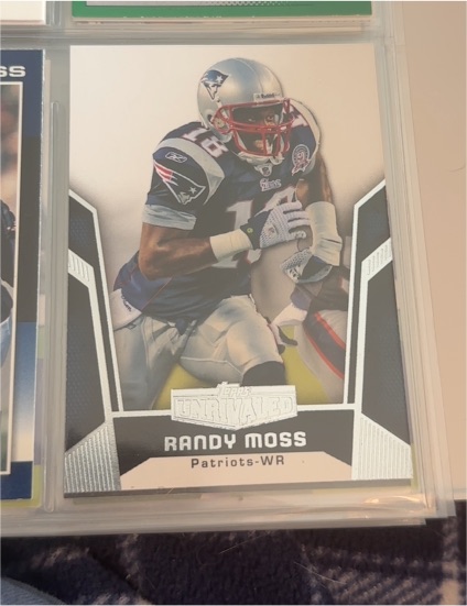 2010 Topps Unrivaled Randy Moss — front